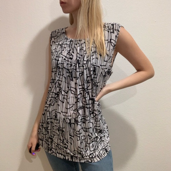 Abstract Top - Picture 2 of 4